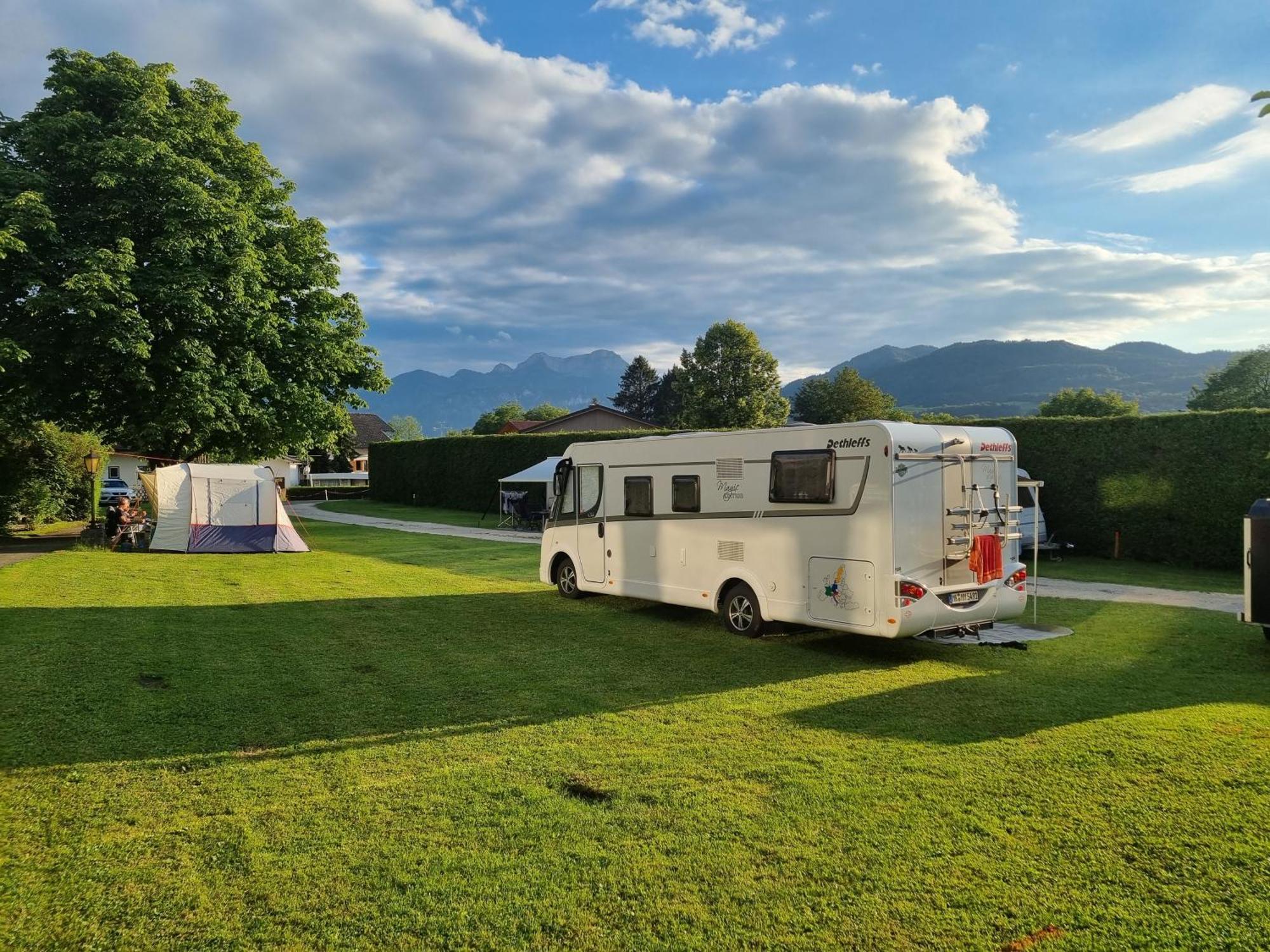 Aktivhotel Foettinger Steinbach am Attersee Exterior foto