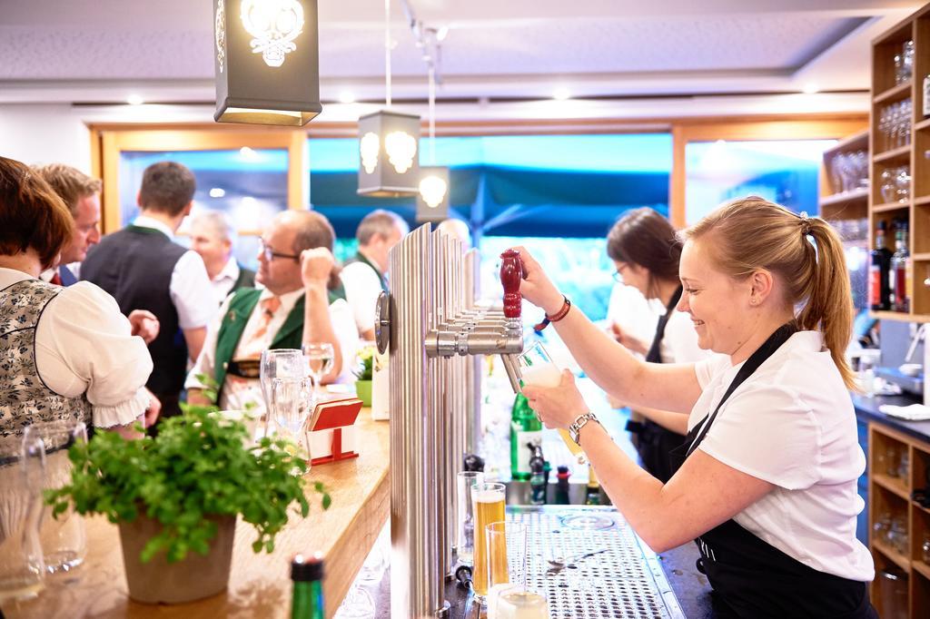Aktivhotel Foettinger Steinbach am Attersee Exterior foto